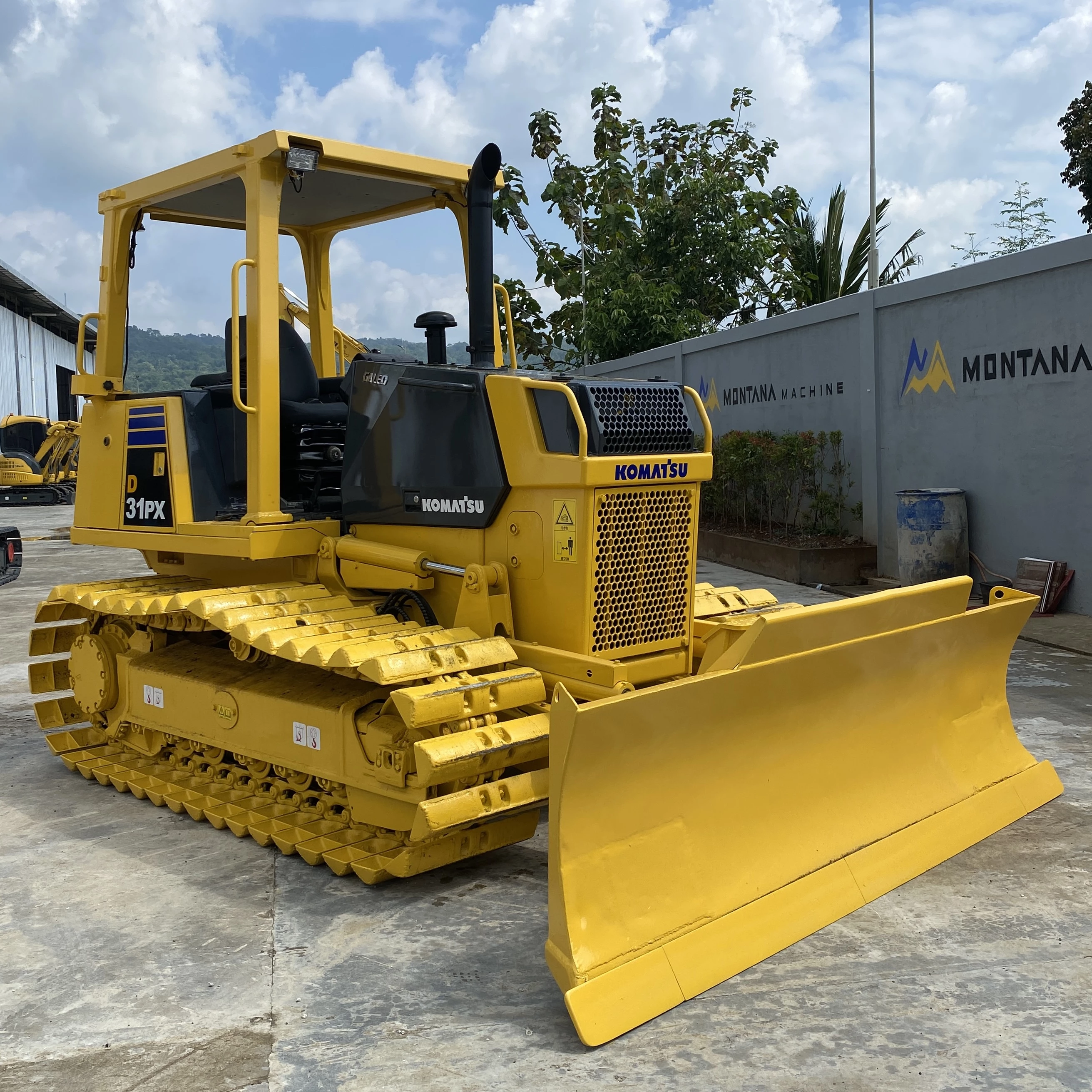 Komatsu D31PX-21