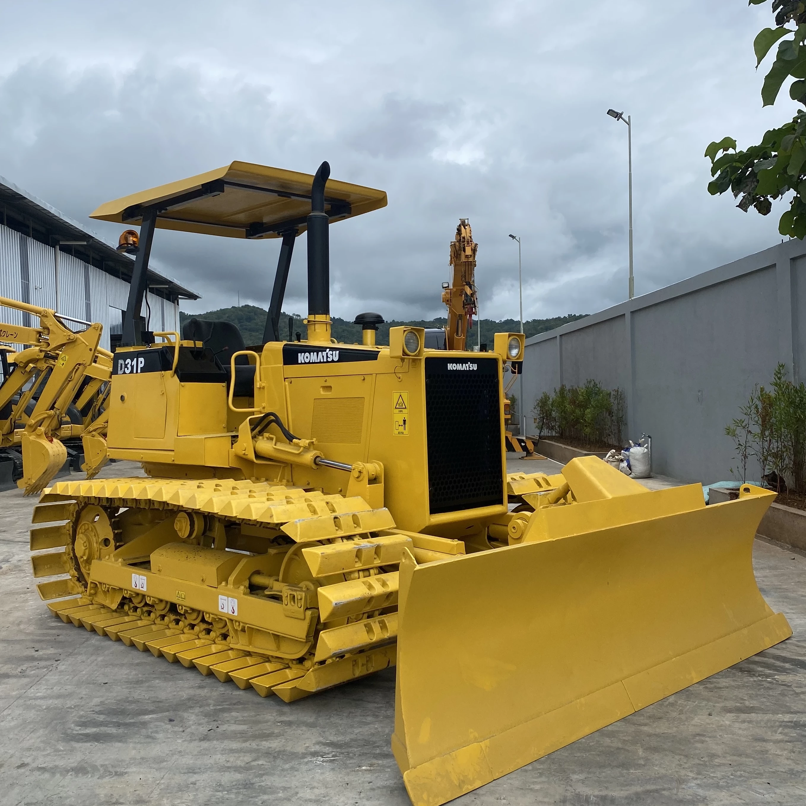 Komatsu D31P-18